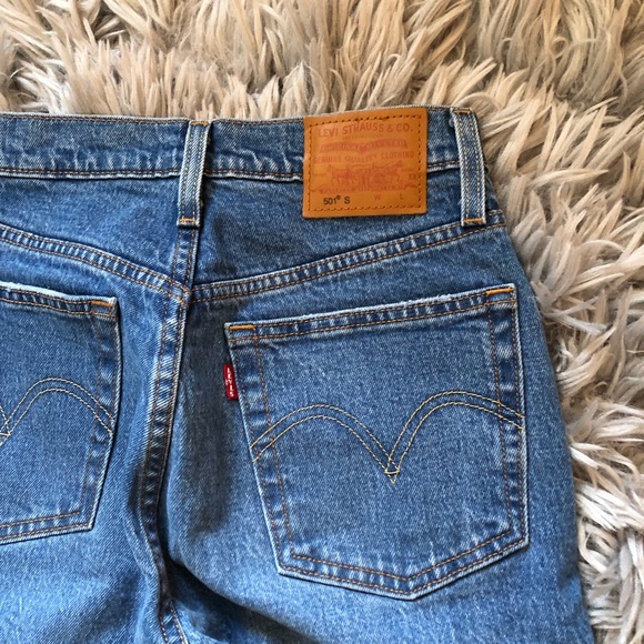 Levi’s 501 S Jeans - Picture 5 of 5